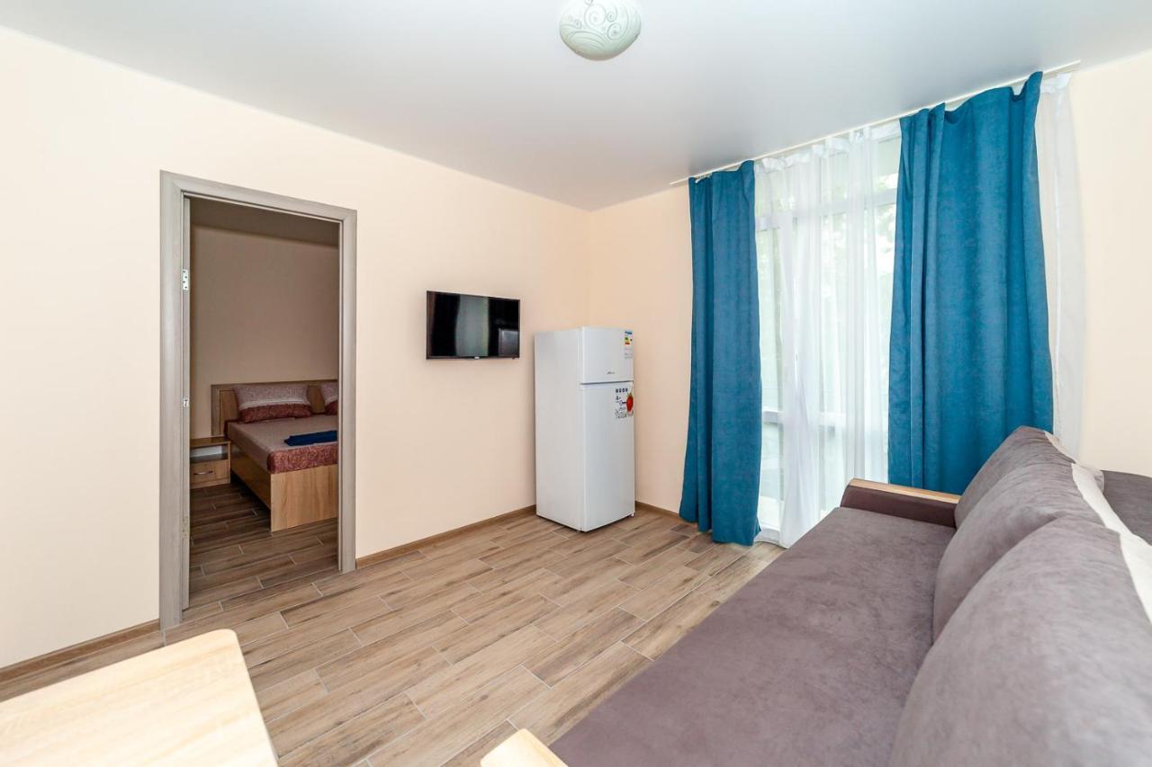 Dolce Vita Resort Hotel Zaliznyi Port Extérieur photo