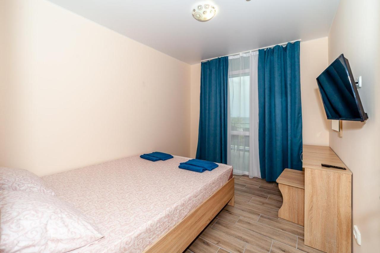 Dolce Vita Resort Hotel Zaliznyi Port Extérieur photo