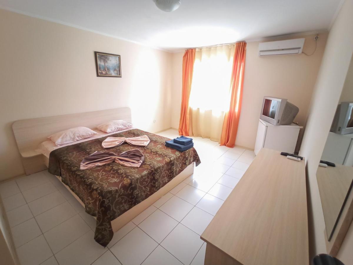 Dolce Vita Resort Hotel Zaliznyi Port Chambre photo