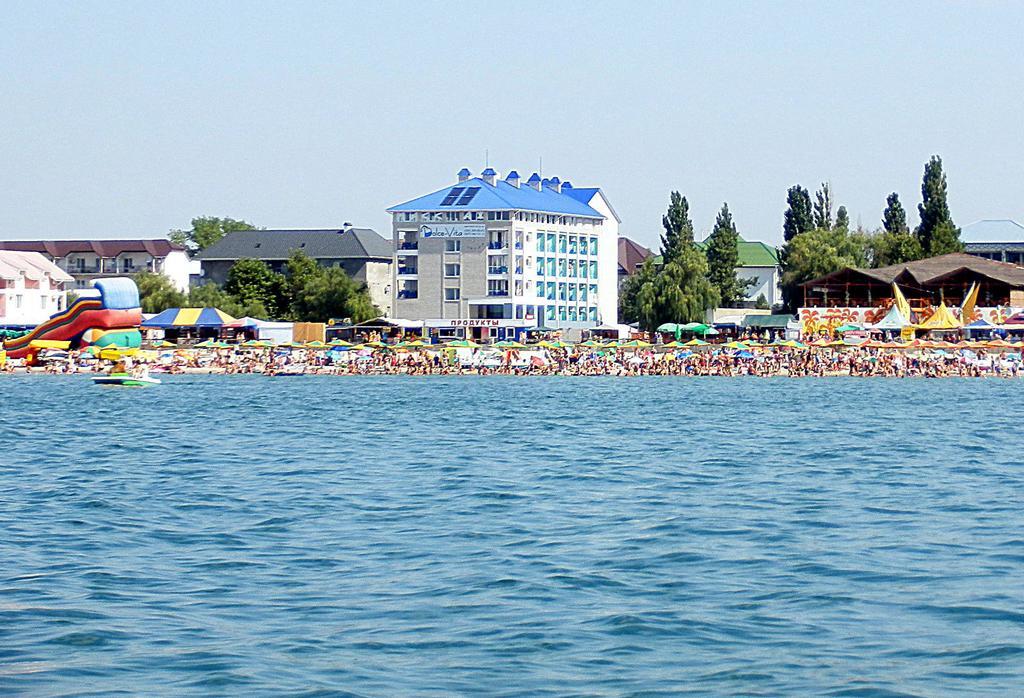 Dolce Vita Resort Hotel Zaliznyi Port Extérieur photo
